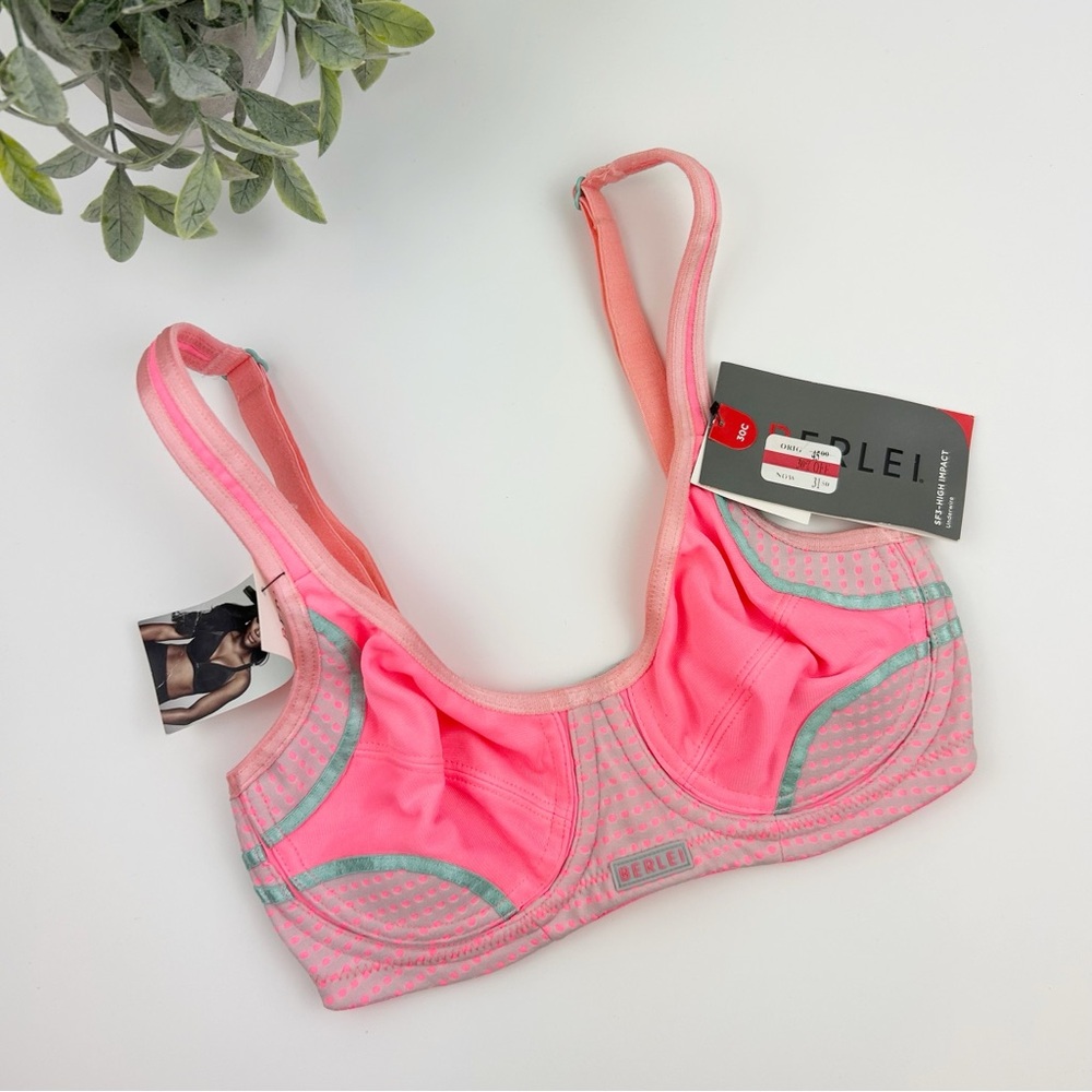 Berlei Electrify Underwire High Impact Mesh Sports Bra Strawberry Sorbet 30C